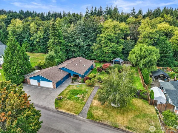 24898 Kimre Place NE, Kingston, WA 98346