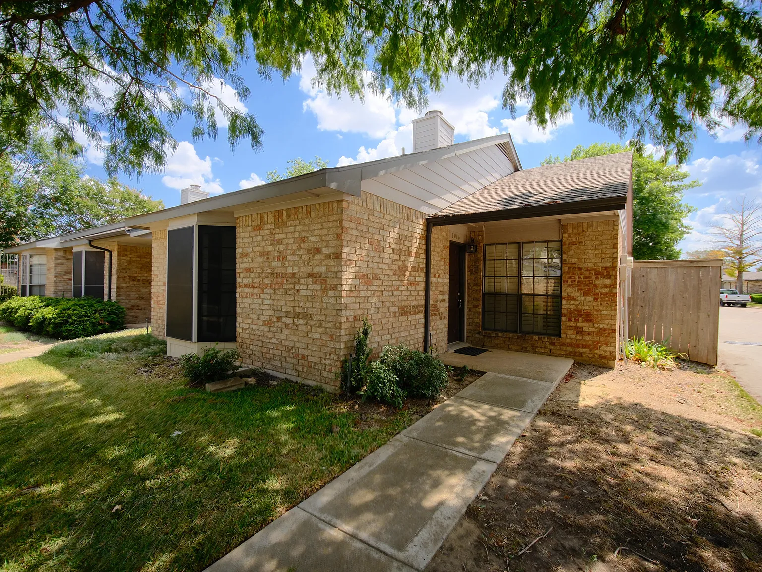 2111 E Belt Line Rd — Photo 1