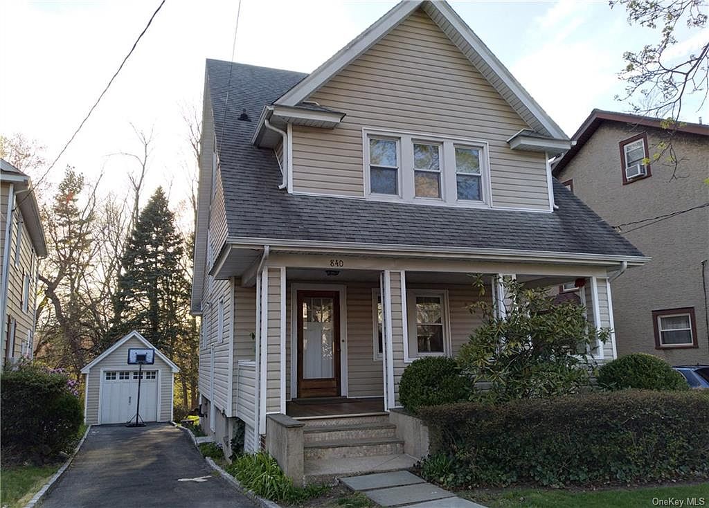 840 ster Avenue, New Rochelle, NY 10804 Zillow