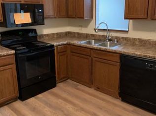 37 Cherry Lane Ct APT 4, Berea, KY 40403