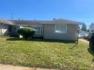 3217 S Lydia Ave, Robbins, IL 60472