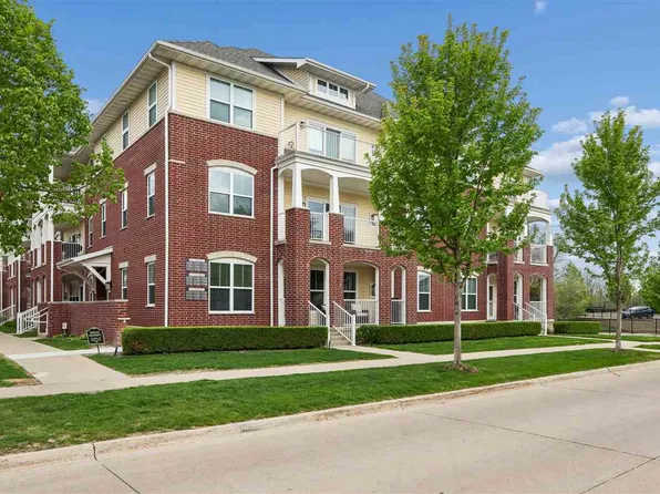 1144 Swisher St, Iowa City, IA 52245