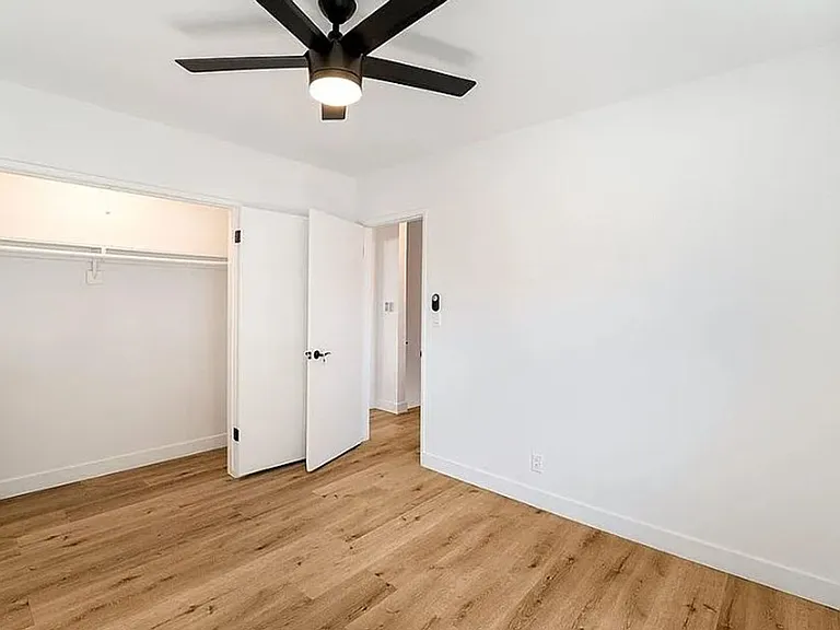 14640 Halldale Ave — Photo 15