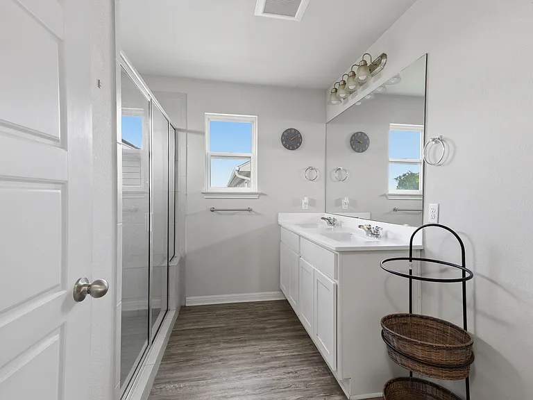 10005 Dalliance Ln — Photo 21