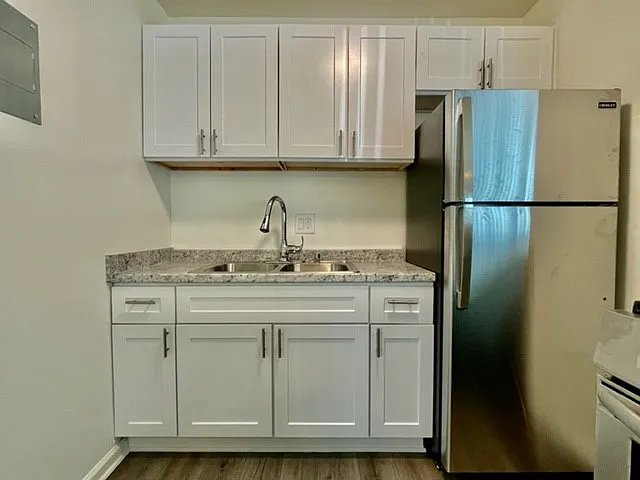 1811 W Sallie Ln #D1 — Photo 20