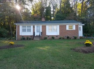 626 Dogwood Cir, High Point, NC 27260