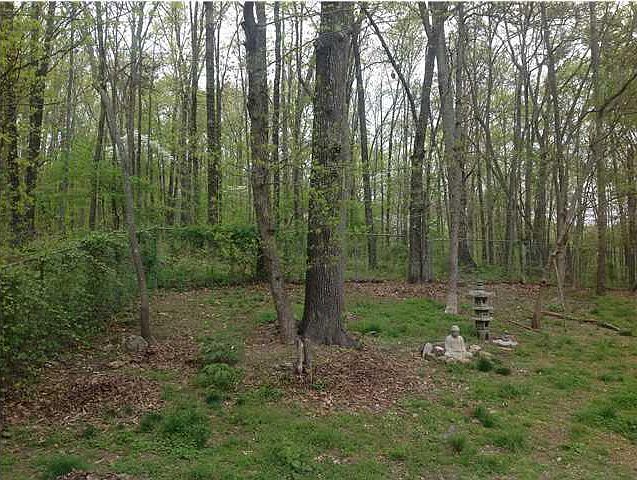 2nd image of 948 Baggett Rd