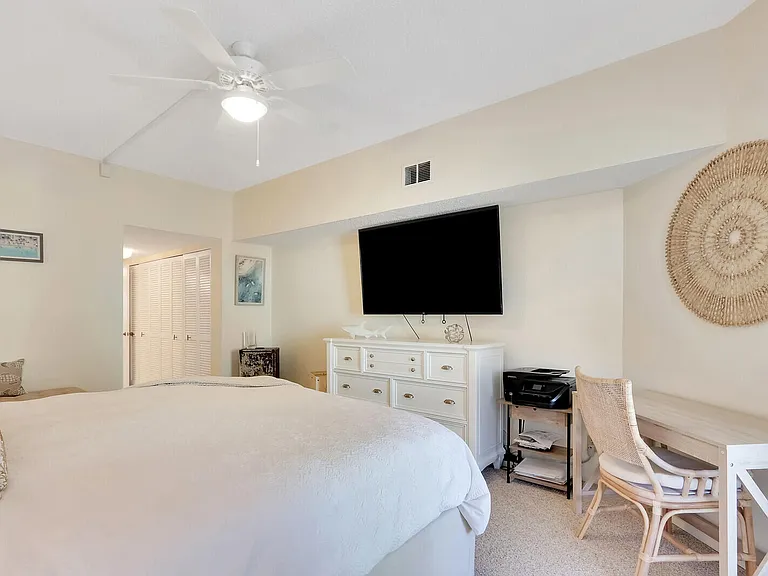 2051 NE Ocean Blvd #A12 — Photo 15