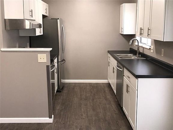 5th image of 2825 Heatherlea Dr
