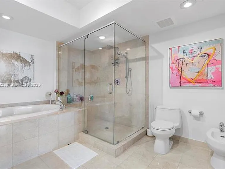 1830 Ocean Dr #CU-1101 — Photo 39