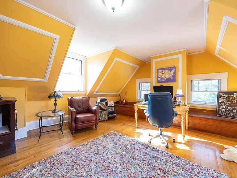 85 Adin St — Photo 41
