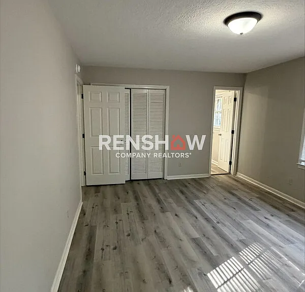 68 Royal Oaks Pl — Photo 22