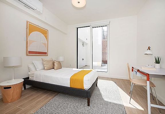 4th image of 276 20th St #101