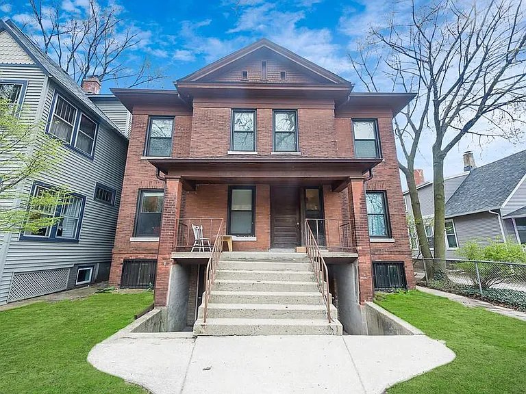 1226 Sherman Ave #1S — Photo 11