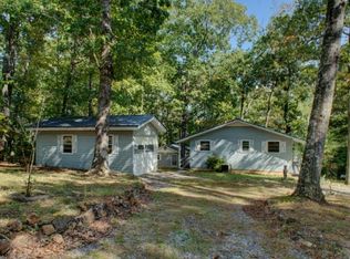 219 Lake View Cir, Blairsville, GA 30512