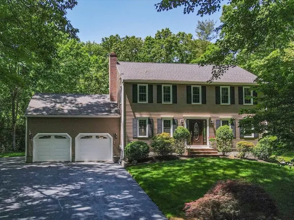 39 Antone Dr, Norton, MA 02766