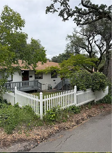 356 Chamberlain Ave #A Photo 1
