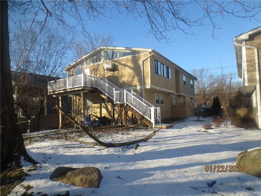 78 E Eckerson Rd photo 1
