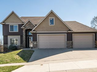 3994 Cedarwood Rd NE, Rochester, MN 55906