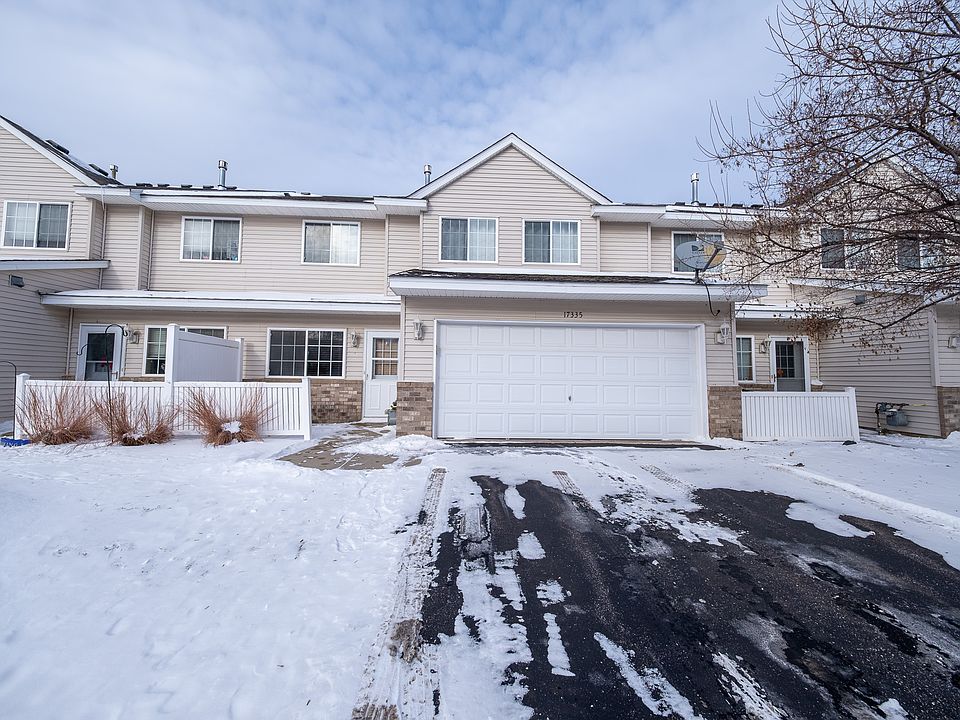1st image of 17335 SE River Birch Ln
