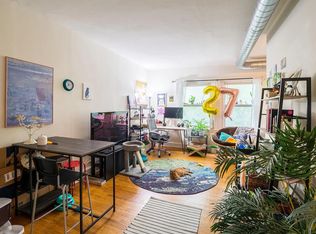 4244 Spruce St, Philadelphia, PA 19104