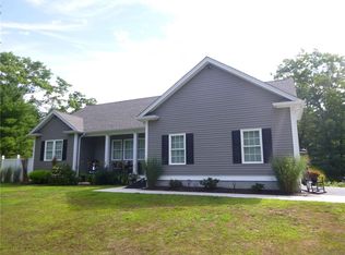 12 Hillside Dr, Charlestown, RI 02813