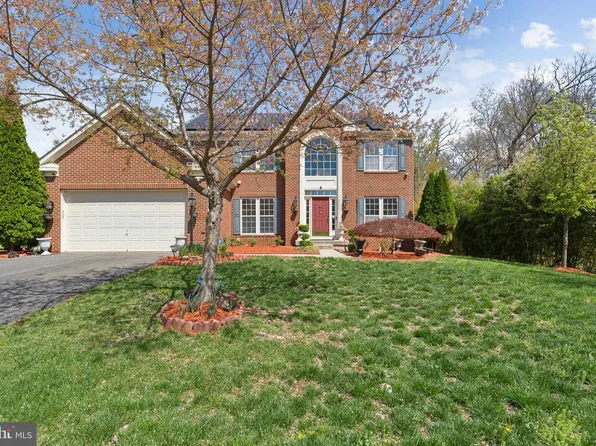 25617 Summerall Dr, Aldie, VA 20105