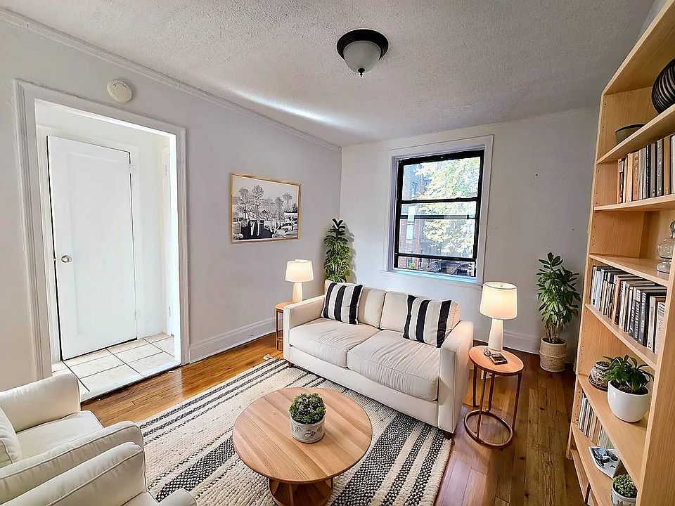 1st image of 725 4th Ave APT S4