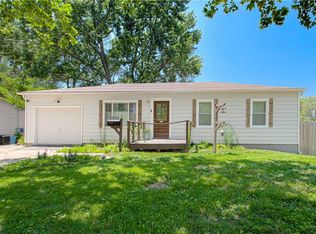 15328 White Ave, Grandview, MO 64030