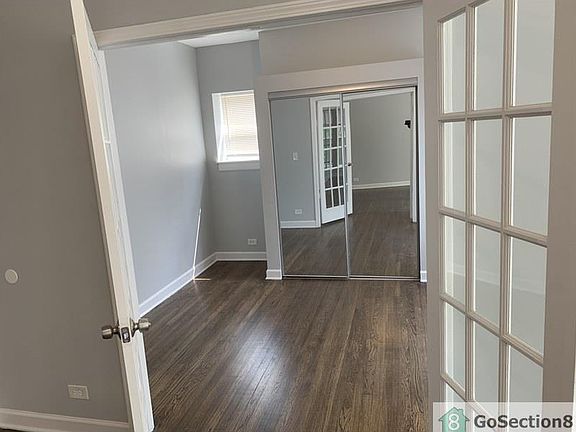 5th image of 6437 S Kenwood Ave #21