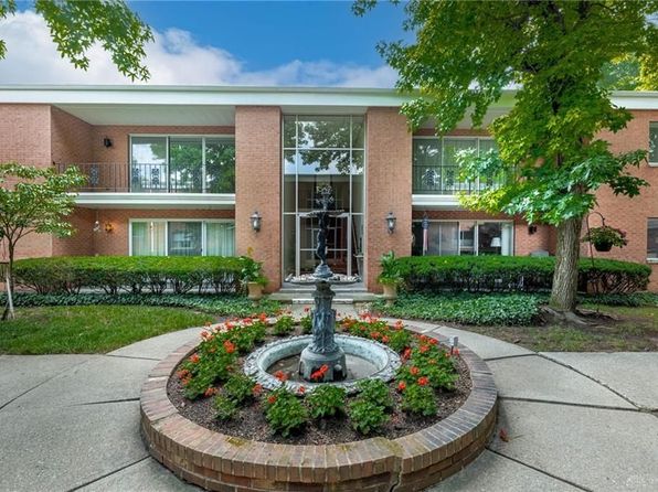1001 Far Hills Ave #4