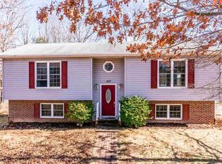 107 Canton Ln, Stuarts Draft, VA 24477