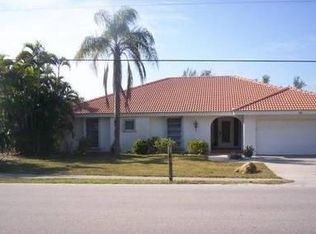 881 Lindgren Blvd, Sanibel, FL 33957