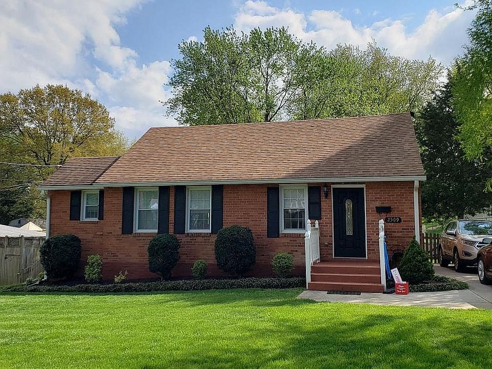 1st image of 2509 Fairview Dr