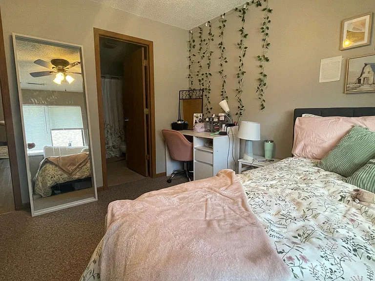 610 S Johnson St #5 — Photo 5