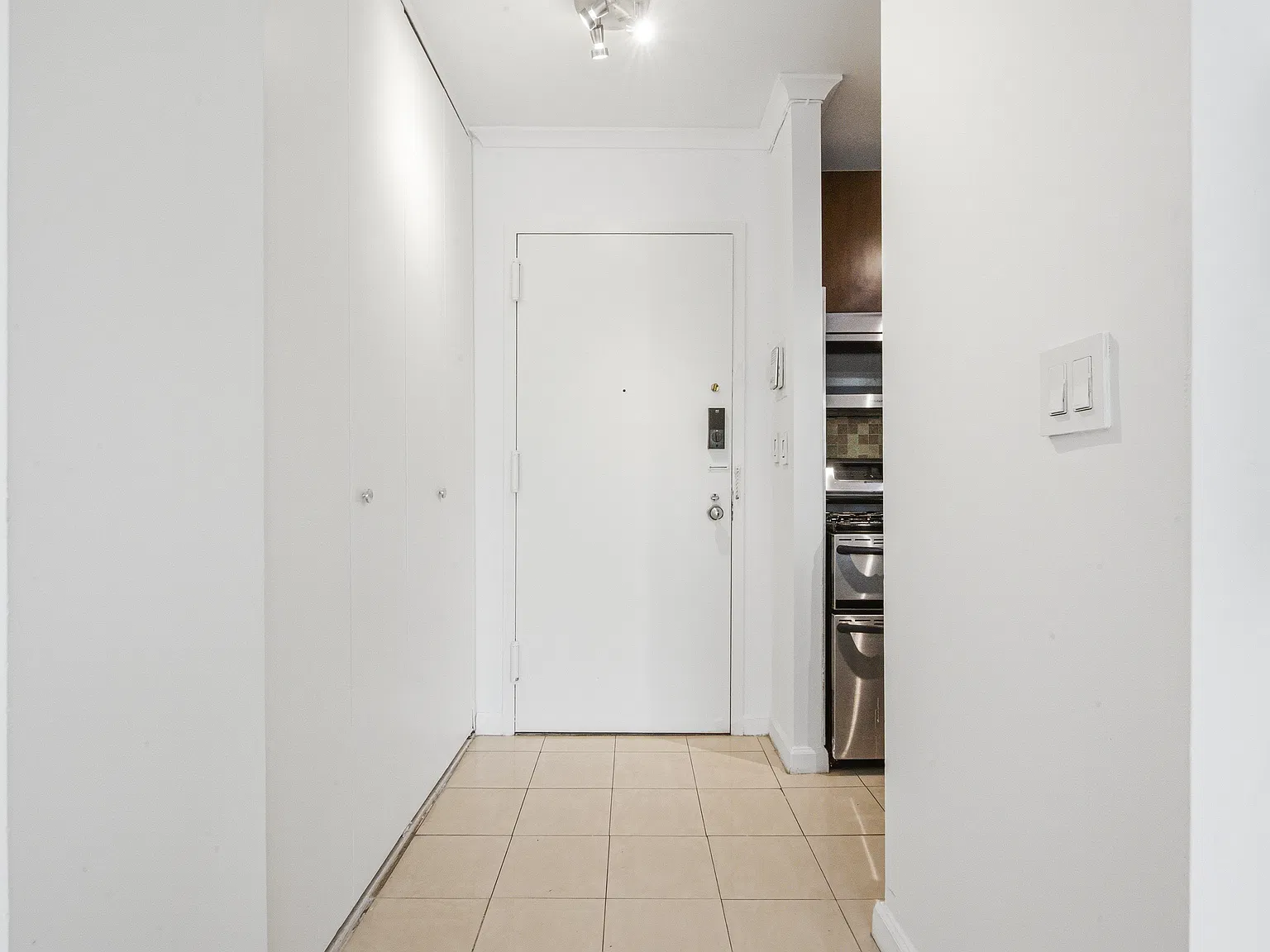 62-54 97th Place — Photo 3