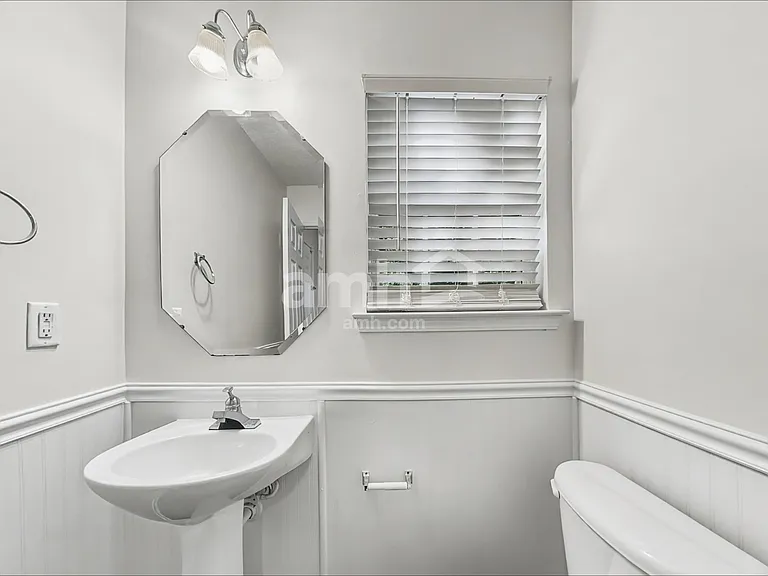 130 Devon Forest Dr — Photo 8