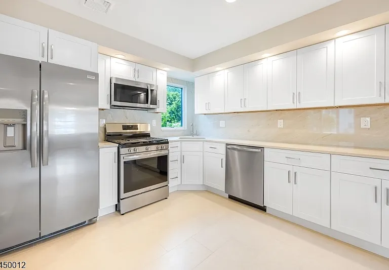 137 Stefanic Ave #1 — Photo 12