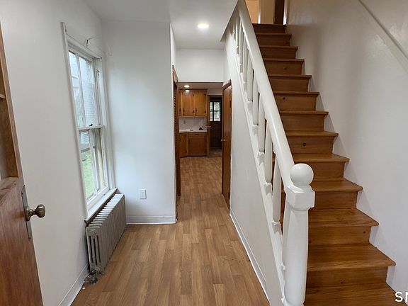 5th image of 10 Henry St