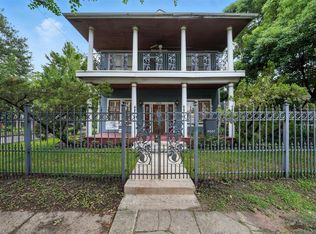 525 Teetshorn St, Houston, TX 77009