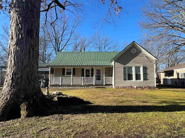 910 S Main St, Bald Knob, AR 72010