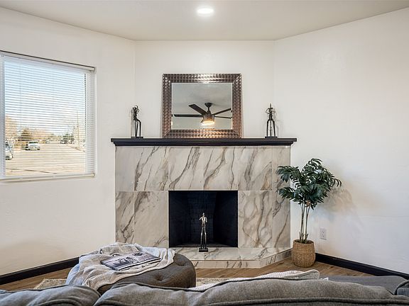 5th image of 2728 Alamosa Dr