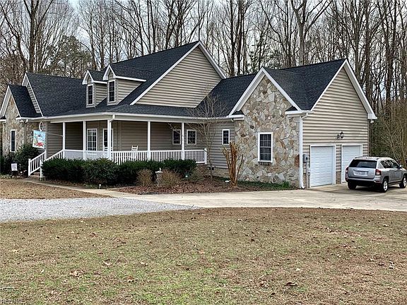 2nd image of 510 Plantation Ln