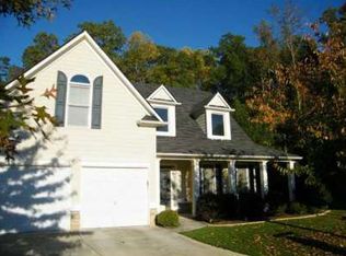 9240 Waterford Ln, Powder Springs, GA 30127