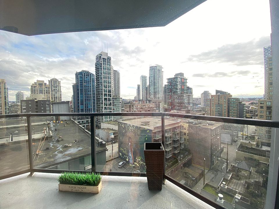 1st image of 1212 Howe St #10XX