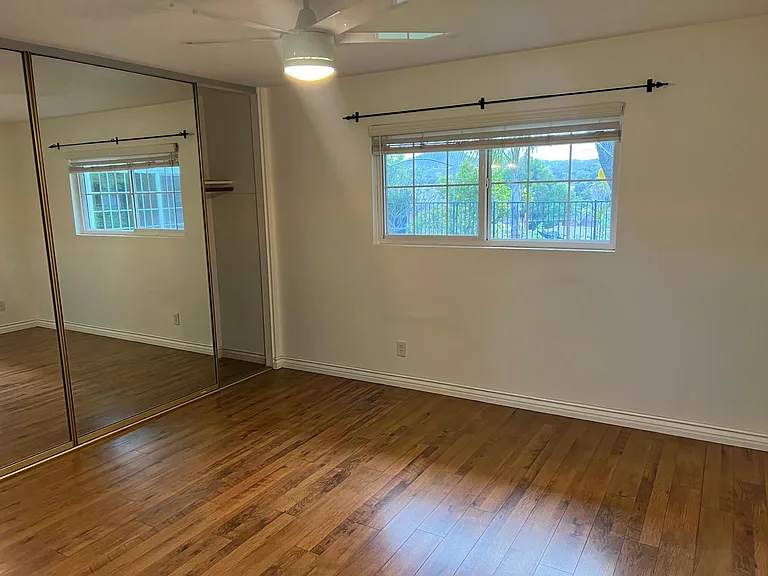 281 Dickenson Ave — Photo 25