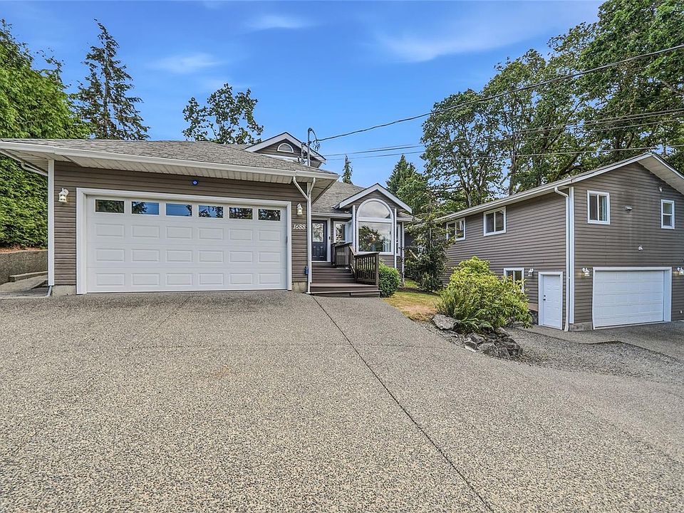 1st image of 1688 Maple Bay Rd