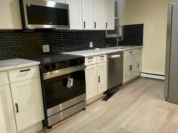 229 N Pearl St #A, Albany, NY 12207