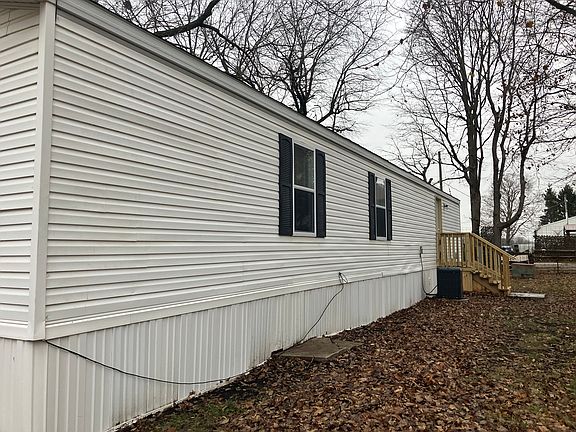 3rd image of 53 Loraine Dr #53