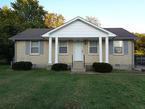 4809 Big Horn Dr Photo 1